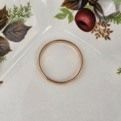 Vintage 18k gold band ring