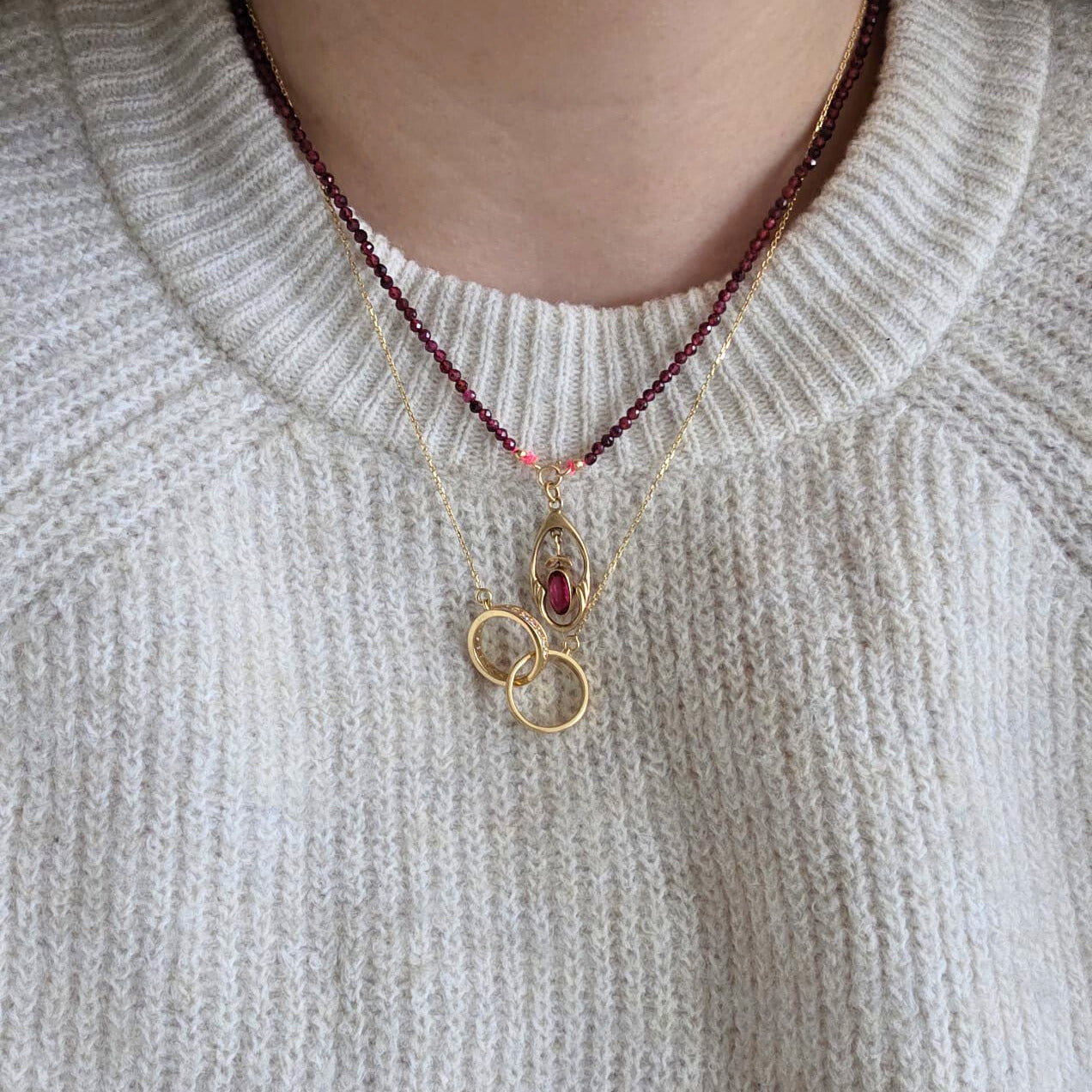 14k goud en granaat edelsteen ketting
