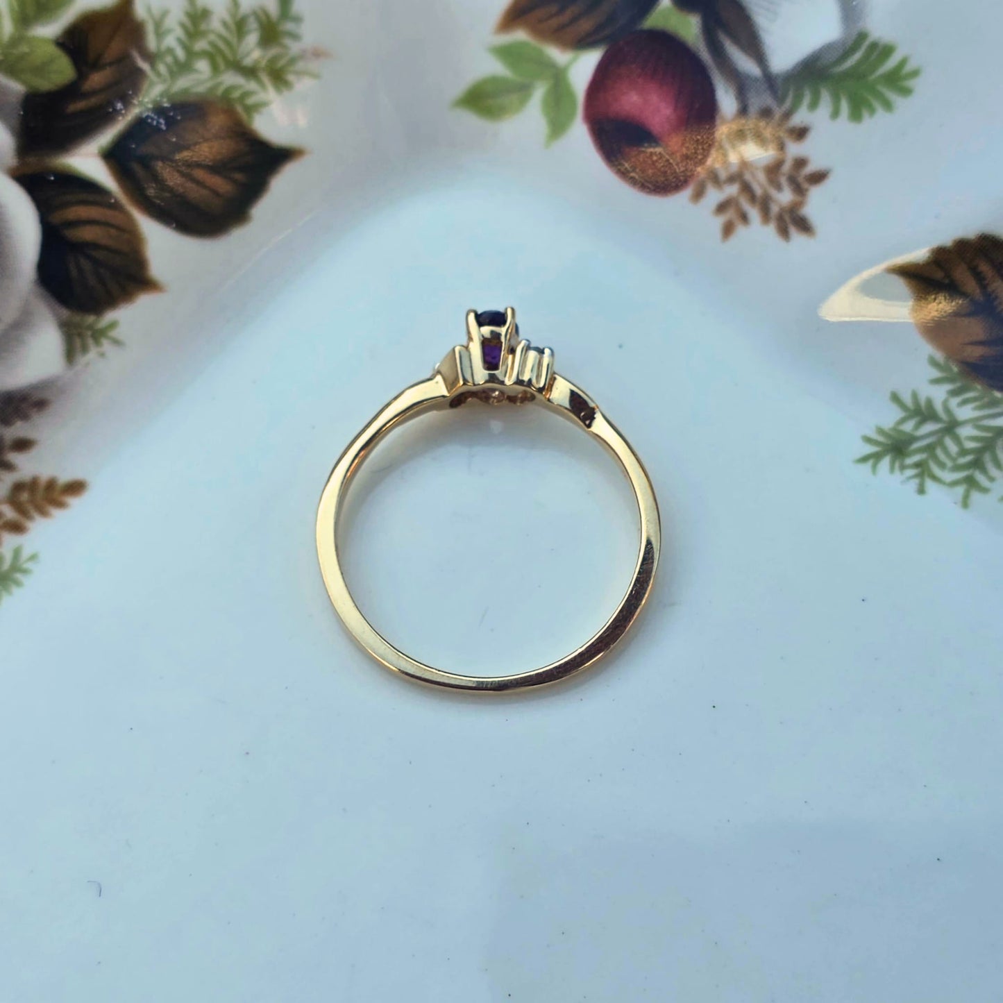 Vintage 10k ring met diamant en amethist