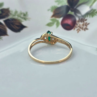 Vintage 10k ring met smaragd