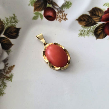 Vintage 14k gouden hanger bloedkoraal