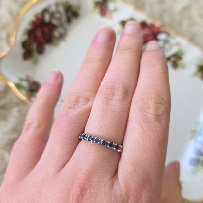 Vintage 18k witgouden ring met saffier