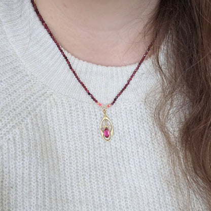 14k goud en granaat edelsteen ketting