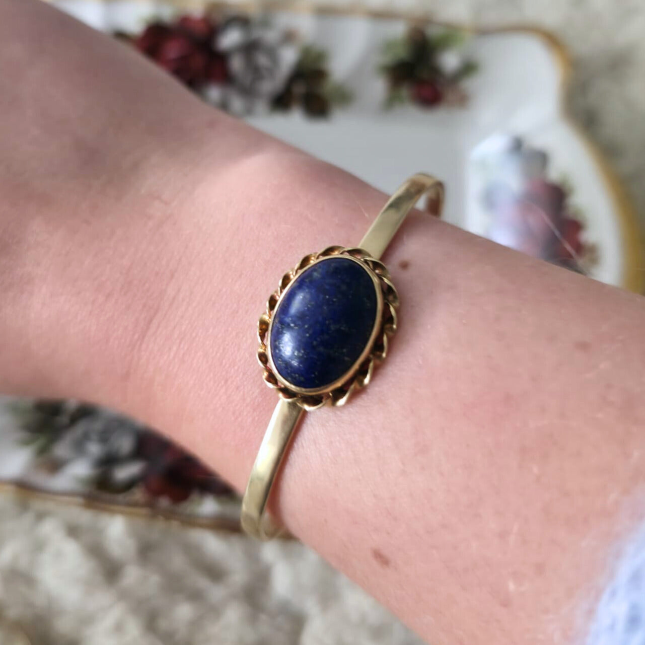 Vintage 14k gold lapis lazuli bracelet