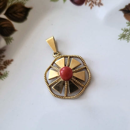 Vintage 14k gouden hanger bloedkoraal