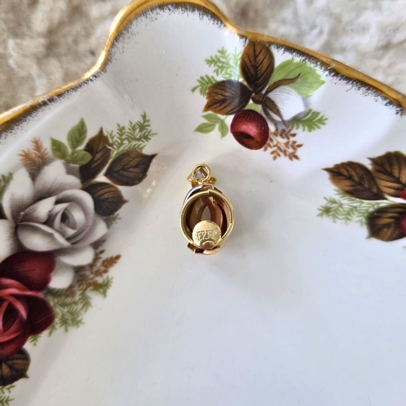 Vintage 18k gouden hanger tricolor