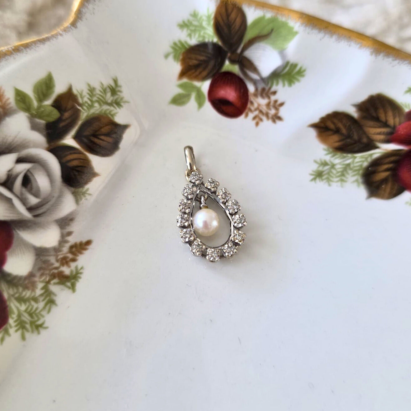Vintage 14k wit gouden hanger met parel en diamant