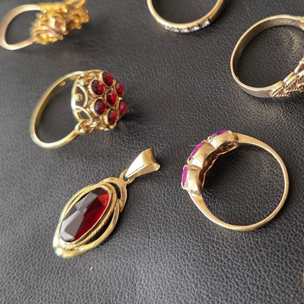 Vintage 14k gouden hanger met granaat