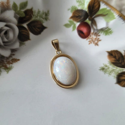 Vintage 14k gouden hanger met opaal