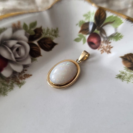 Vintage 14k gouden hanger met opaal