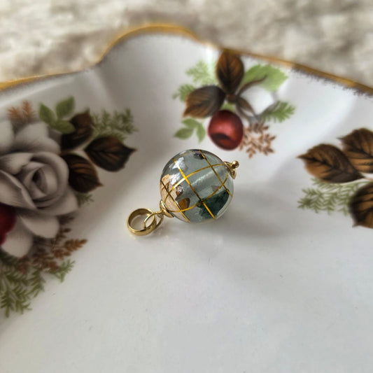 Vintage 18k gouden hanger wereldbol