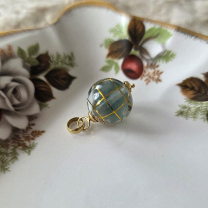 Vintage 18k gouden hanger wereldbol