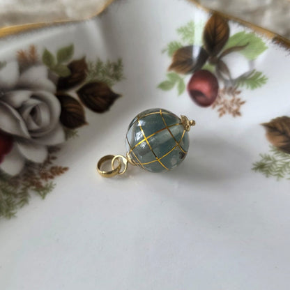Vintage 18k gouden hanger wereldbol