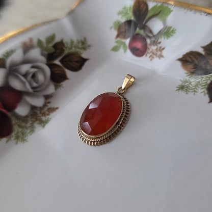 Vintage 14k gouden hanger met carneool