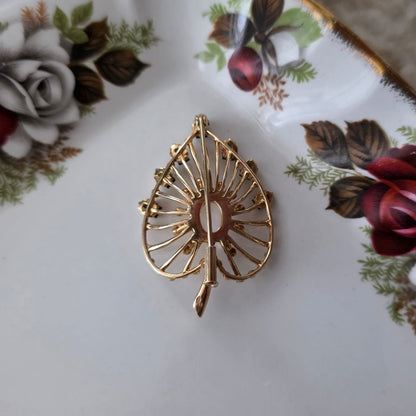 Vintage 14k gouden broche met maansteen cabochon en groene toermalijn