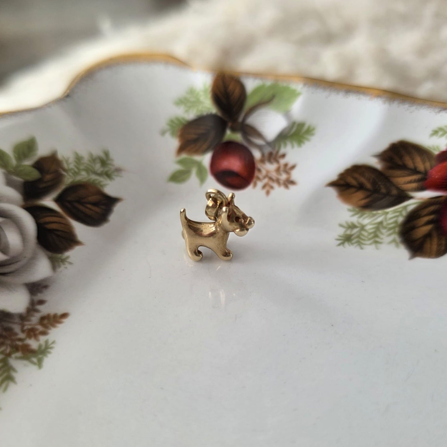Vintage 14k gouden hanger terrier hondje