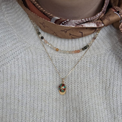 Vintage 18k gouden hanger pet emaille