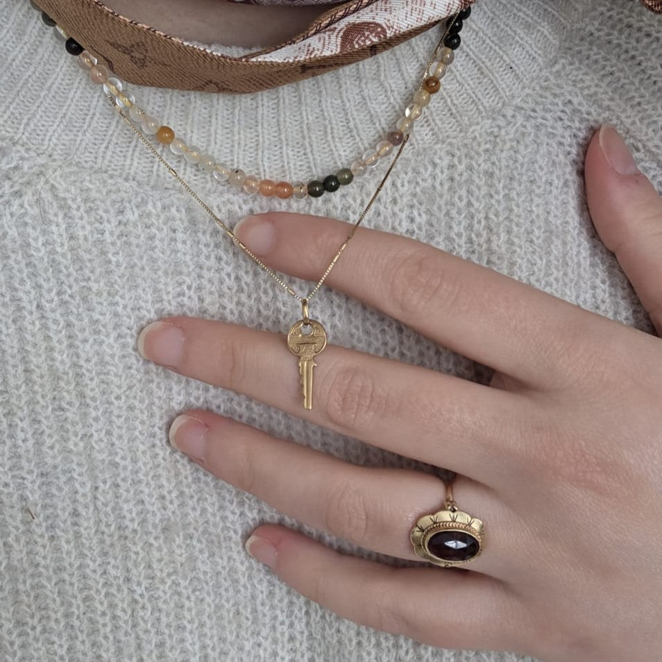 Vintage 18k gouden hanger sleutel