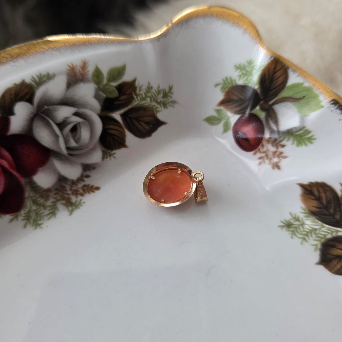 Vintage 18k gouden hanger camee