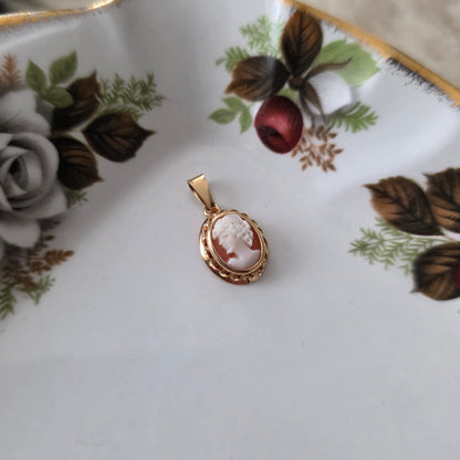 Vintage 18k gouden hanger camee