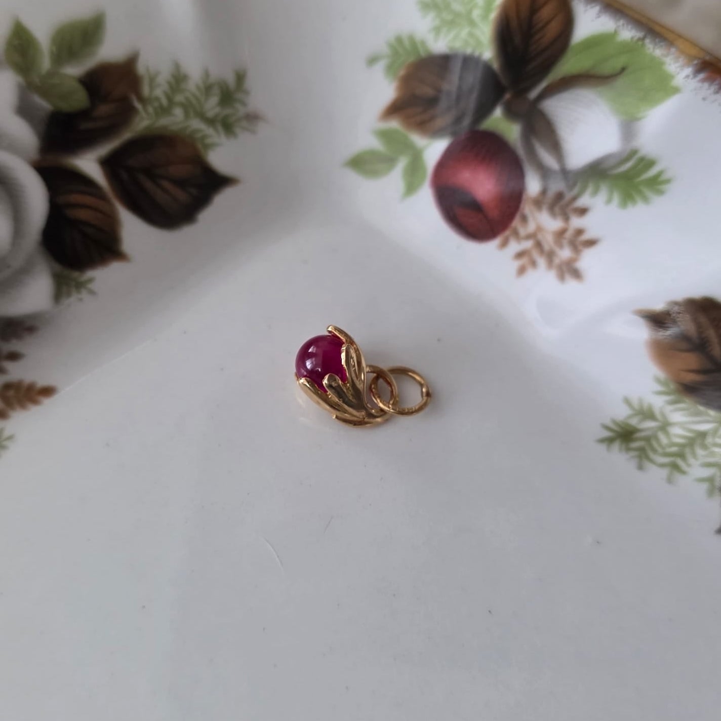 Vintage 18k gouden hanger roze granaat