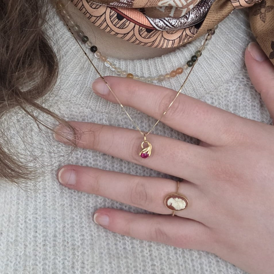 Vintage 18k gouden hanger roze granaat