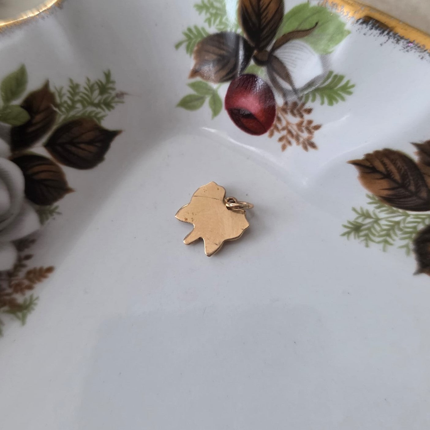 Vintage 18k gouden hanger vlinder