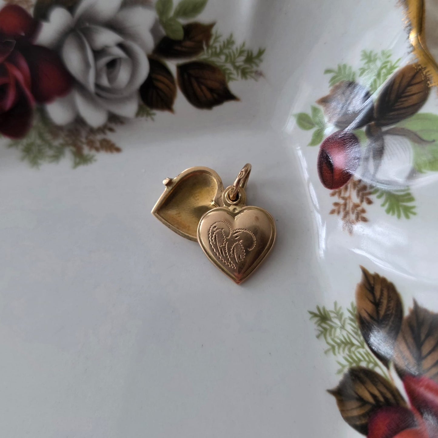 Vintage 18k gouden hanger hart medaillon