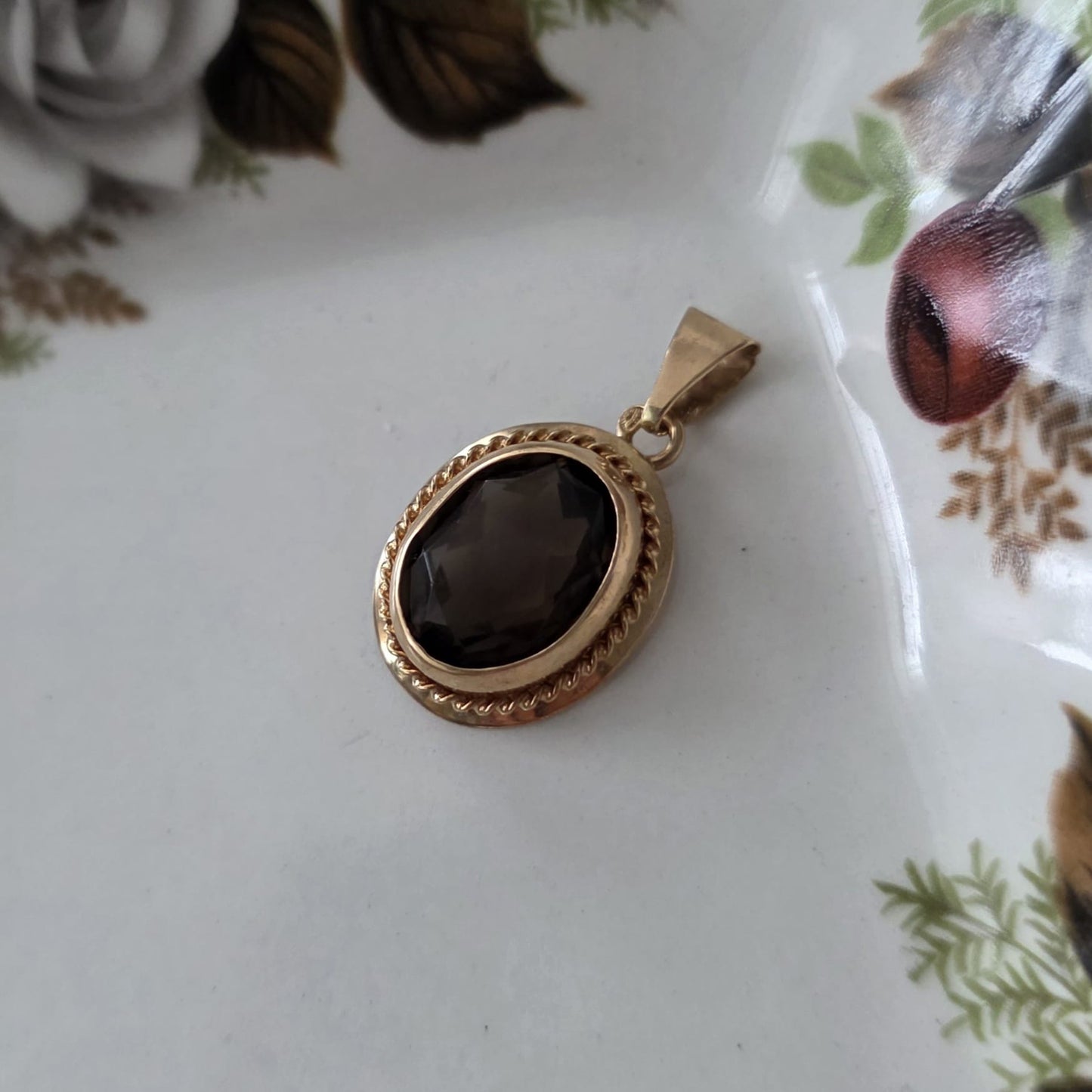 Vintage 18k gouden hanger rookkwarts