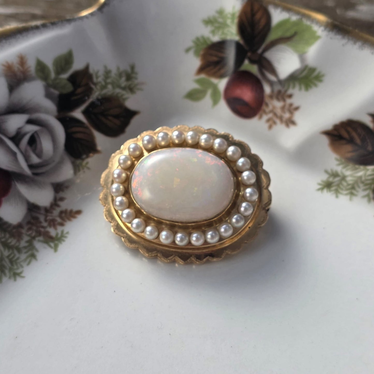 Vintage 14k gouden broche opaal en zaadparels