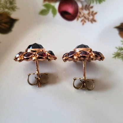 Vintage 14k rosé gouden oorstekers granaat entourage
