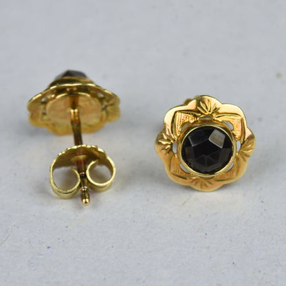 Vintage 14k gouden oorstekers granaat