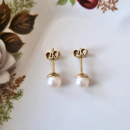 Vintage 14k gouden oorstekers parel