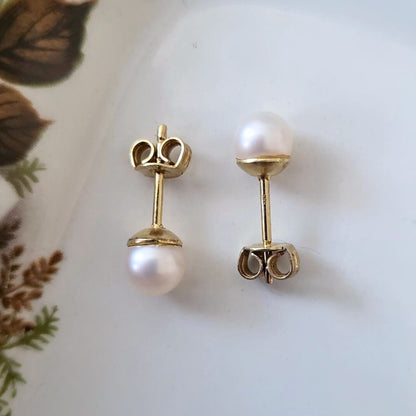 Vintage 14k gouden oorstekers parel