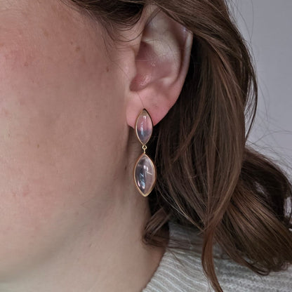 Vintage 14k gold garnet earrings