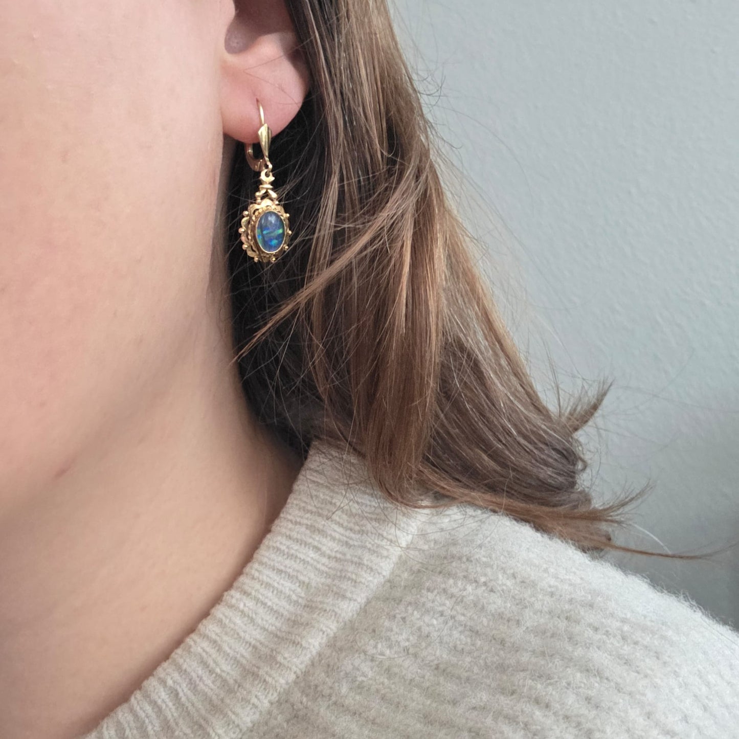 Vintage 14k gouden oorhangers opaal