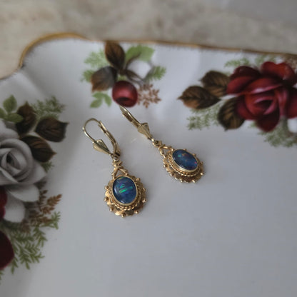 Vintage 14k gouden oorhangers opaal