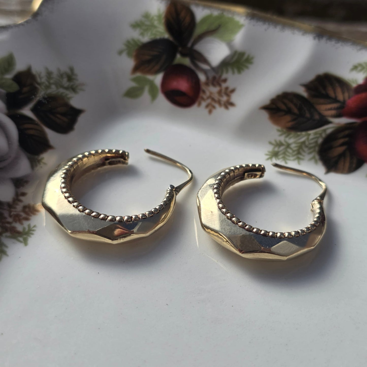 Vintage 14k gouden creolen versierd