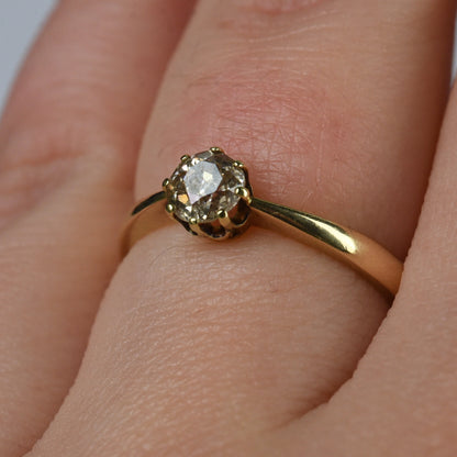 Antieke 14k gouden ring met oud Europees geslepen diamant