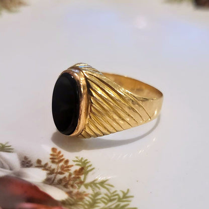Vintage 18k gouden zegelring met onyx