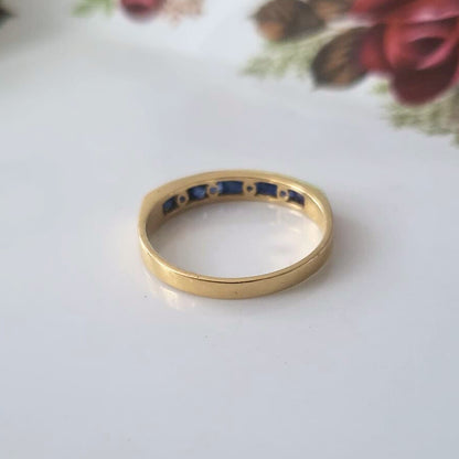 Vintage 18k gouden ring met saffier