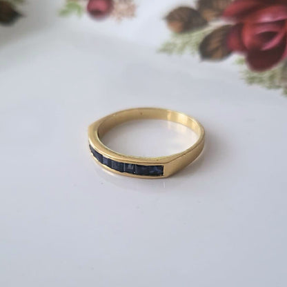 Vintage 18k gouden ring met saffier