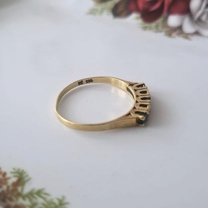 Vintage 14k gouden ring met saffier en diamantjes