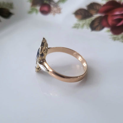 Antieke 14k gouden art deco ring met saffier