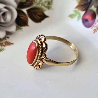 Vintage 14k gouden ring met bloedkoraal
