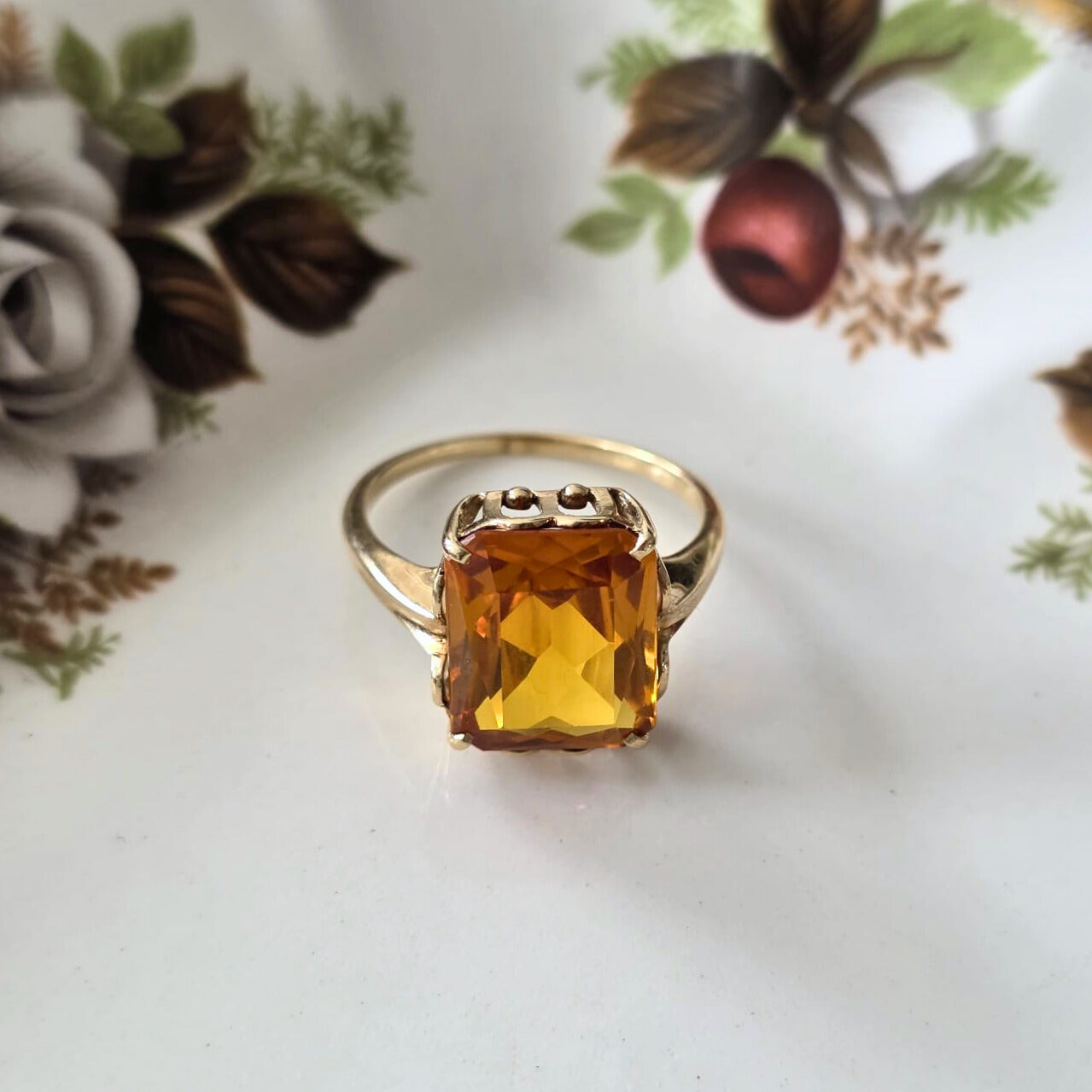 Vintage 14k gouden ring met oranje saffier