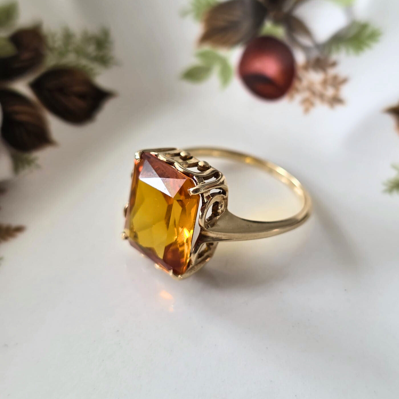 Vintage 14k gouden ring met oranje saffier