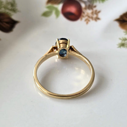 Vintage 14k gouden ring met petrol saffier