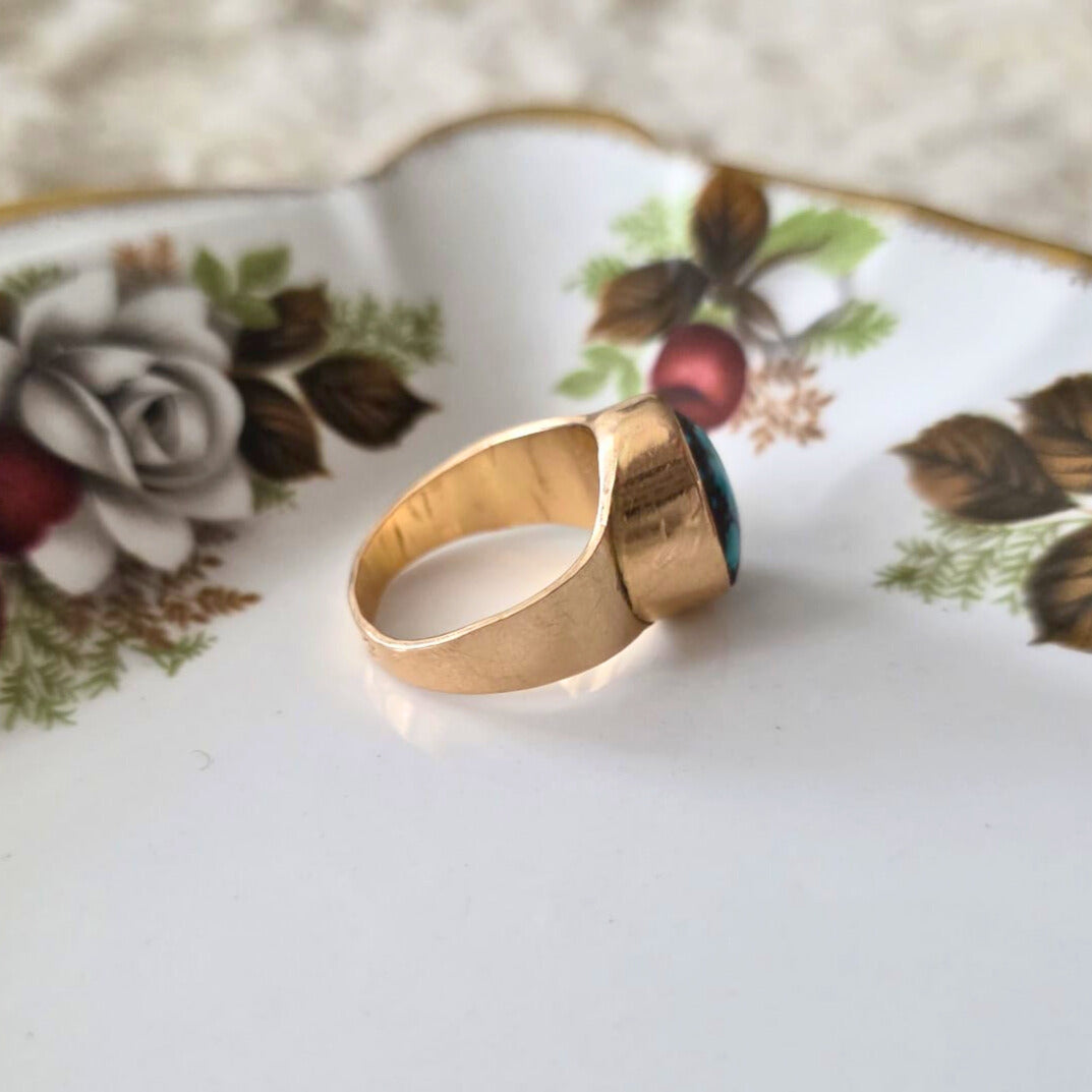 Vintage 14k rose gold ring with turquoise