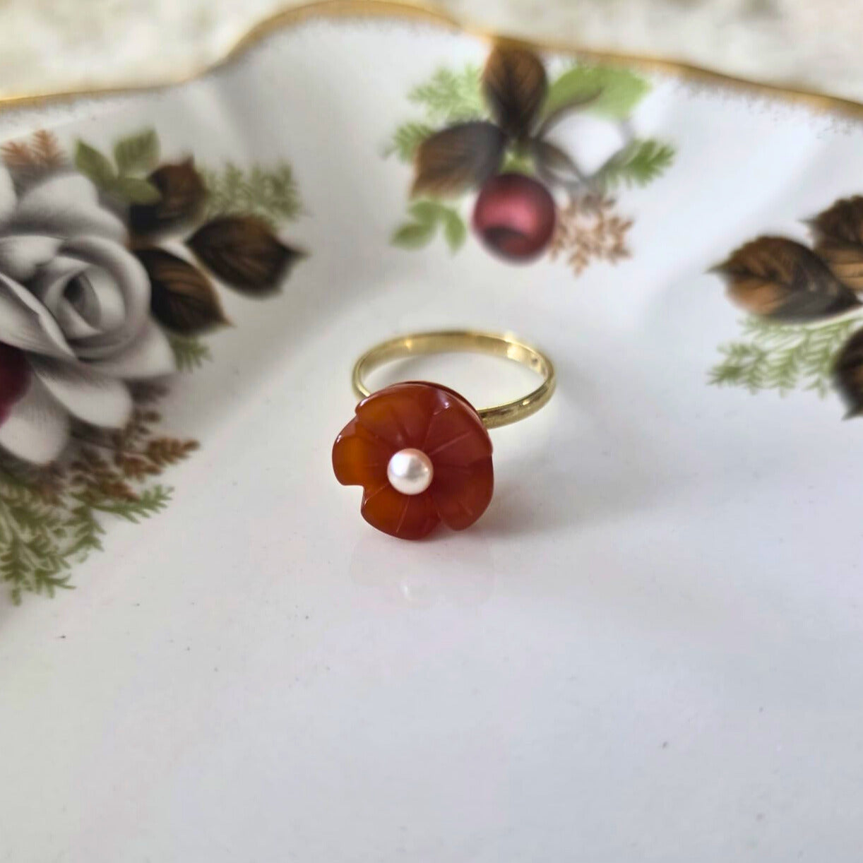 Vintage 14k gouden ring bloem carneool en parel